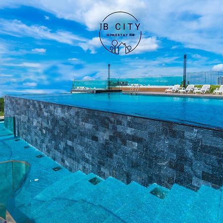 Mid Valley Southkey Mosaic By Rr Jbcity ジョホールバル エクステリア 写真