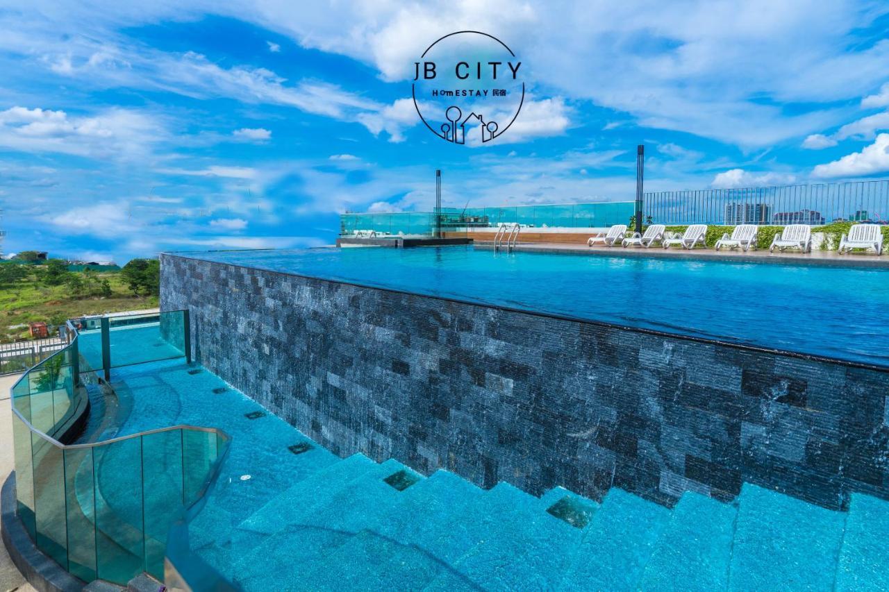 Mid Valley Southkey Mosaic By Rr Jbcity ジョホールバル エクステリア 写真